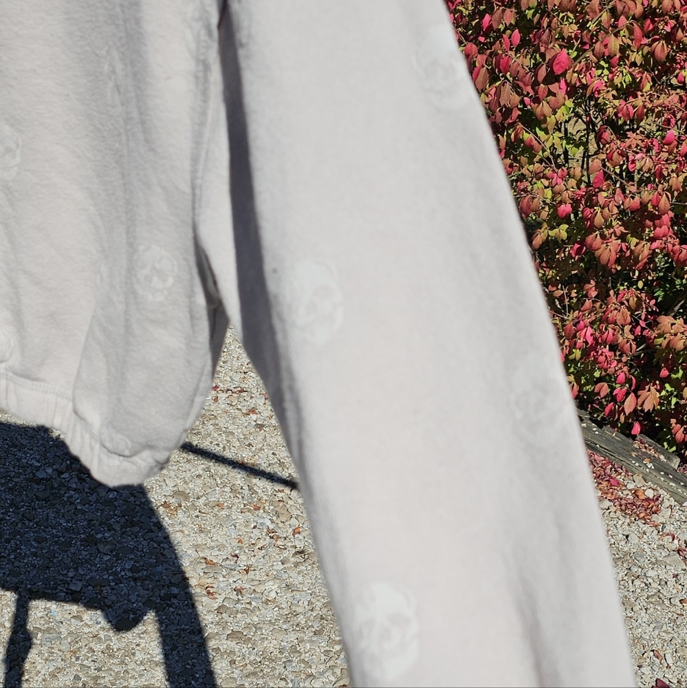 Ocean Drive Long Sleeve Fleece Skull Print Taupe Top Size‎ M - Picture 6 of 11